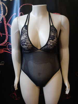 Plus Mesh Criss Cross 1pc